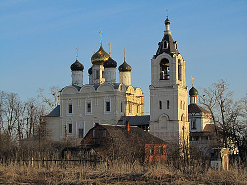 Церковь в Фаустово